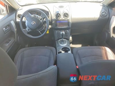 Zdjęcie 8 z 13 samochodu: 2012 NISSAN ROGUE S VIN:JN8AS5MV8CW701165 - miniatura