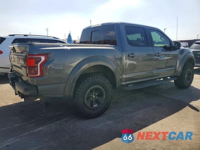 Trzecie zdjęcie samochodu z tyłu: 2018 FORD F150 RAPTOR VIN:1FTFW1RG2JFE48527 - miniatura
