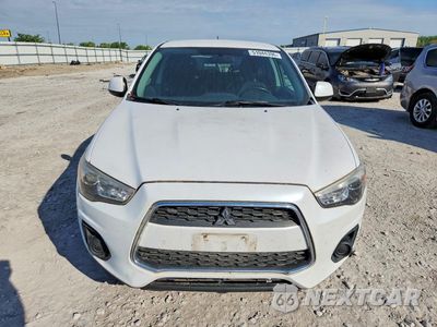 Piąte zdjęcie samochodu w środku: 2014 MITS OUTLANDER VIN:4A4AP3AU4EE013601 - miniatura