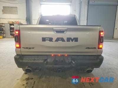 Zdjęcie 6 z 12 samochodu: 2021 RAM 1500 TRX VIN:1C6SRFU91MN766555 - miniatura