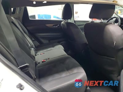 Zdjęcie 10 z 13 samochodu: 2016 NISSAN ROGUE S VIN:KNMAT2MV5GP687331 - miniatura