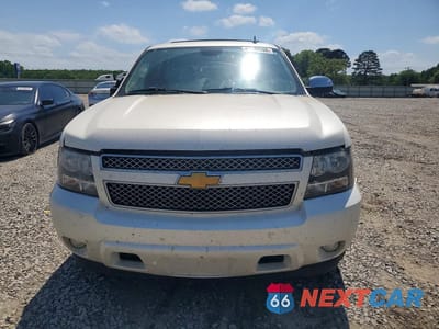 Piąte zdjęcie samochodu w środku: 2012 CHEVROLET TAHOE C1500 LTZ VIN:1GNSCCE06CR321302 - miniatura