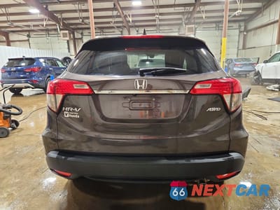 Zdjęcie 6 z 14 samochodu: 2020 HONDA HR-V EX VIN:3CZRU6H51LM735404 - miniatura