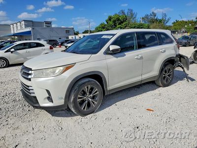 2019 TOYOTA HIGHLANDER LE 5TDZARFH3KS047402 - główne zdjęcie licytacji z USA - miniatura