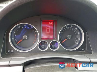 Zdjęcie 9 z 13 samochodu: 2007 VOLKSWAGEN NEW GTI VIN:WVWGV71KX7W252208 - miniatura