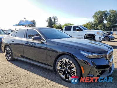Czwarte zdjęcie samochodu z boku: 2024 BMW 530 I VIN:WBA43FJ02RCS94651 - miniatura