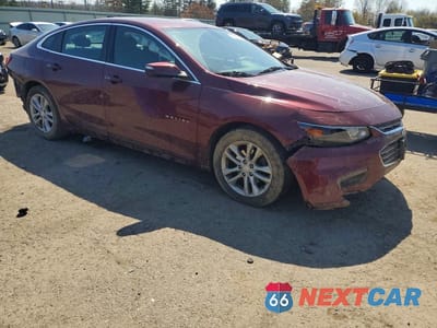 Czwarte zdjęcie samochodu z boku: 2016 CHEVROLET MALIBU LT VIN:1G1ZE5ST0GF330038 - miniatura