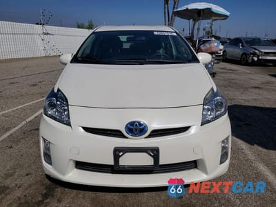 Piąte zdjęcie samochodu w środku: 2010 TOYOTA PRIUS II VIN:JTDKN3DU2A0062039 - miniatura