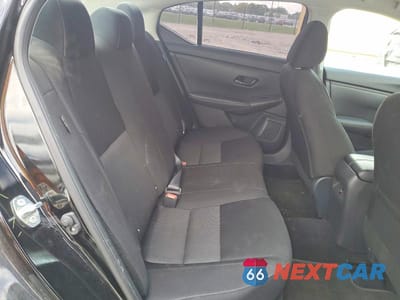 Zdjęcie 10 z 12 samochodu: 2025 NISSAN SENTRA SV VIN:3N1AB8CVXSY262947 - miniatura