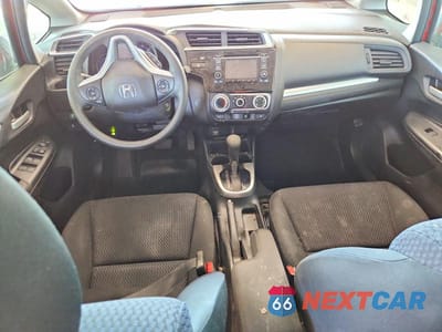 Zdjęcie 8 z 13 samochodu: 2019 HONDA FIT LX VIN:3HGGK5H41KM742325 - miniatura