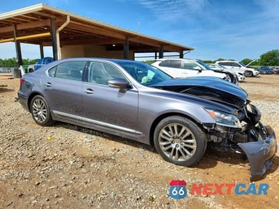 Czwarte zdjęcie samochodu z boku: 2016 LEXUS LS 460L VIN:JTHGL5EF0G5056659 - miniatura