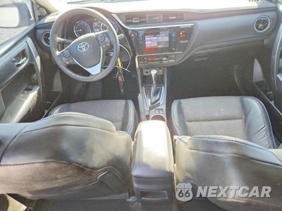 Zdjęcie 8 z 13 samochodu: 2018 TOYOTA COROLLA L VIN:5YFBURHE6JP816400 - miniatura