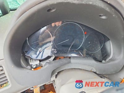 Zdjęcie 9 z 11 samochodu: 2006 TOYOTA SIENNA XLE LIMITED 7 PASSENGER VIN:5TDBA22C06S069530 - miniatura