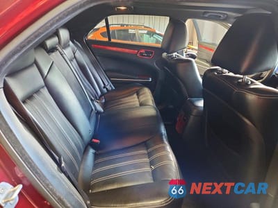 Zdjęcie 10 z 12 samochodu: 2022 CHRYSLER 300 S VIN:2C3CCABG7NH158637 - miniatura