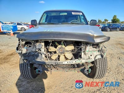 Piąte zdjęcie samochodu w środku: 2003 TOYOTA TACOMA DOUBLE CAB PRERUNNER VIN:5TEGN92N03Z205612 - miniatura
