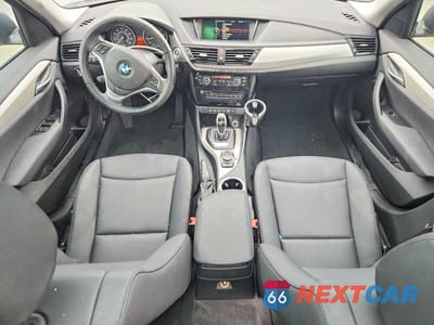 Zdjęcie 8 z 12 samochodu: 2015 BMW X1 SDRIVE28I VIN:WBAVM1C59FV318571 - miniatura