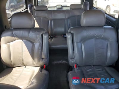 Zdjęcie 10 z 13 samochodu: 2002 CHEVROLET SUBURBAN K1500 VIN:1GNFK16T42J208091 - miniatura