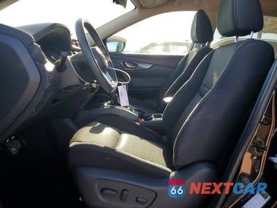 Zdjęcie 7 z 12 samochodu: 2017 NISSAN ROGUE SV VIN:KNMAT2MV3HP602021 - miniatura
