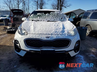 Piąte zdjęcie samochodu w środku: 2020 KIA SPORTAGE LX VIN:KNDPMCAC2L7661747 - miniatura