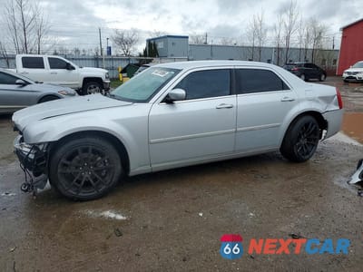 2005 CHRYSLER 300 TOURING 2C3JA53G35H678613 - główne zdjęcie licytacji z USA - miniatura