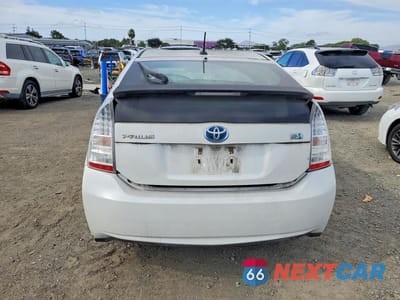 Zdjęcie 6 z 13 samochodu: 2010 TOYOTA PRIUS II VIN:JTDKN3DU6A5153222 - miniatura