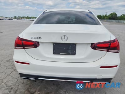 Zdjęcie 6 z 13 samochodu: 2019 MERCEDES-BENZ A 220 VIN:WDD3G4EB2KW035090 - miniatura