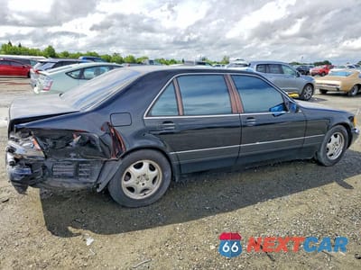 Trzecie zdjęcie samochodu z tyłu: 1999 MERCEDES-BENZ S 500 VIN:WDBGA51G0XA404553 - miniatura