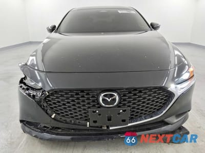 Piąte zdjęcie samochodu w środku: 2025 MAZDA 3 VIN:JM1BPAAM7S1774478 - miniatura
