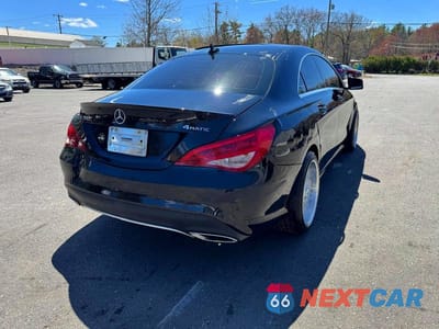 Trzecie zdjęcie samochodu z tyłu: 2017 MERCEDES-BENZ CLA 250 4MATIC VIN:WDDSJ4GB7HN470762 - miniatura