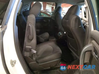 Zdjęcie 11 z 13 samochodu: 2011 CHEVROLET TRAVERSE LT VIN:1GNKRGED2BJ142163 - miniatura