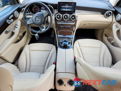 Zdjęcie 8 z 13 samochodu: 2017 MERCEDES-BENZ GLC 300 VIN:WDC0G4JB9HF264954 - miniatura