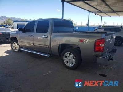Drugie zdjęcie samochodu z przodu: 2012 CHEVROLET SILVERADO K1500 LT VIN:3GCPKSE79CG240478 - miniatura