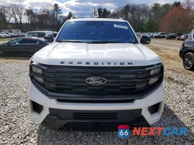 Piąte zdjęcie samochodu w środku: 2025 FORD EXPEDITION PLATINUM VIN:1FMJU1M88SEA02157 - miniatura