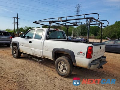 Drugie zdjęcie samochodu z przodu: 2005 CHEVROLET SILVERADO K2500 HEAVY DUTY VIN:1GCHK29U45E300424 - miniatura