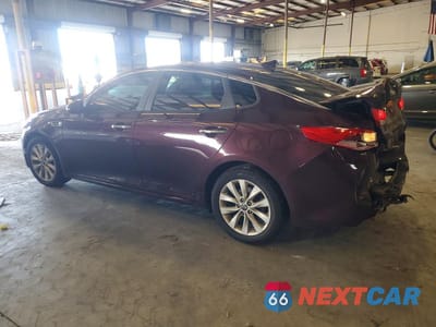 Drugie zdjęcie samochodu z przodu: 2017 KIA OPTIMA LX VIN:5XXGT4L32HG165528 - miniatura