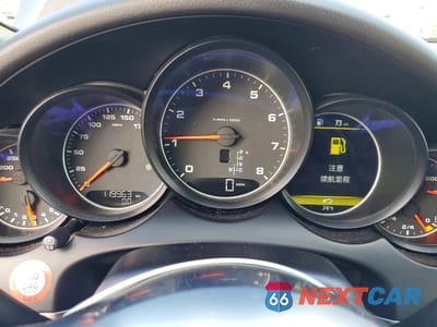 Zdjęcie 9 z 13 samochodu: 2016 PORSCHE CAYENNE VIN:WP1AA2A20GLA10290 - miniatura
