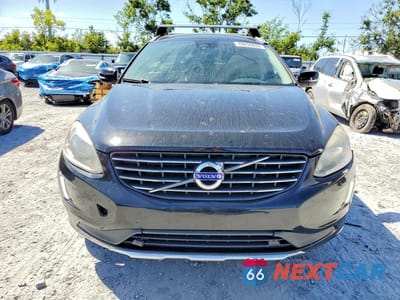 Piąte zdjęcie samochodu w środku: 2015 VOLVO XC60 T5 PREMIER+ VIN:YV440MDC8F2589449 - miniatura