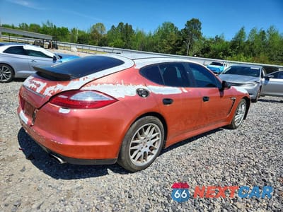 Trzecie zdjęcie samochodu z tyłu: 2011 PORSCHE PANAMERA 2 VIN:WP0AA2A7XBL012909 - miniatura
