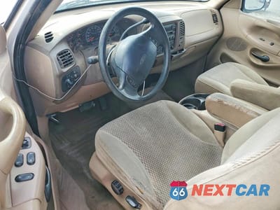 Zdjęcie 8 z 12 samochodu: 1998 FORD F150 VIN:1FTZX17W5WNC41972 - miniatura