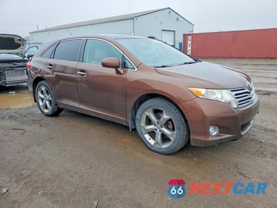 Czwarte zdjęcie samochodu z boku: 2010 TOYOTA VENZA AWD V6 VIN:4T3BK3BB8AU032789 - miniatura