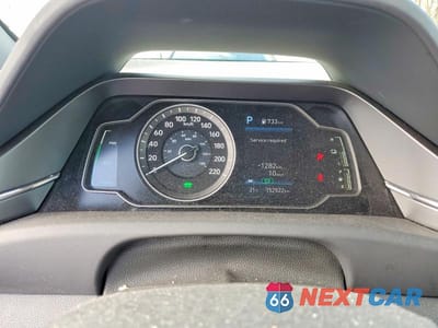 Zdjęcie 9 z 12 samochodu: 2021 HYUNDAI IONIQ VIN:KMHC75LC1MU257237 - miniatura