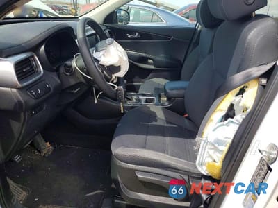 Zdjęcie 7 z 13 samochodu: 2020 KIA SORENTO LX VIN:5XYPGDA32LG646410 - miniatura