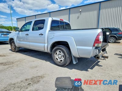 Drugie zdjęcie samochodu z przodu: 2011 TOYOTA TACOMA DOUBLE CAB VIN:5TFJX4CN4BX009566 - miniatura