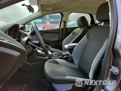 Zdjęcie 7 z 12 samochodu: 2014 FORD FOCUS SE VIN:1FADP3F2XEL261932 - miniatura