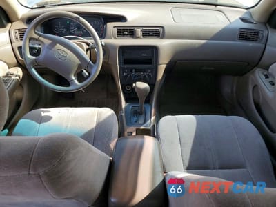 Zdjęcie 8 z 12 samochodu: 1997 TOYOTA CAMRY LE VIN:4T1BG22K2VU016209 - miniatura
