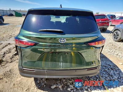Zdjęcie 6 z 13 samochodu: 2021 TOYOTA SIENNA XLE 7-PASSENGER VIN:5TDYRKEC5MS016981 - miniatura