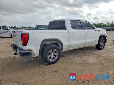Trzecie zdjęcie samochodu z tyłu: 2022 GMC SIERRA K1500 SLE VIN:3GTPUBEK7NG625457 - miniatura