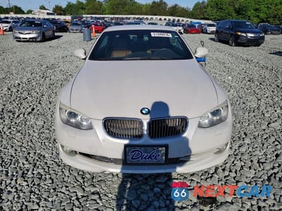 Piąte zdjęcie samochodu w środku: 2013 BMW 335 I VIN:WBADX7C53DJ589474 - miniatura