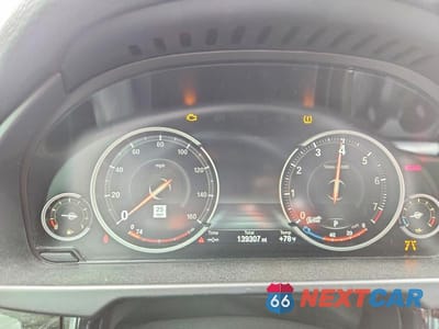 Zdjęcie 9 z 12 samochodu: 2018 BMW X5 XDRIVE50I VIN:5UXKR6C53JL080269 - miniatura