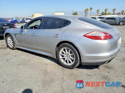 Drugie zdjęcie samochodu z przodu: 2012 PORSCHE PANAMERA 2 VIN:WP0AA2A75CL012012 - miniatura